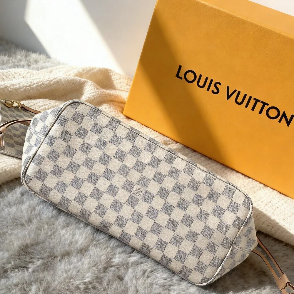 Louis Vuitton Neverfull Pink Lining Bag